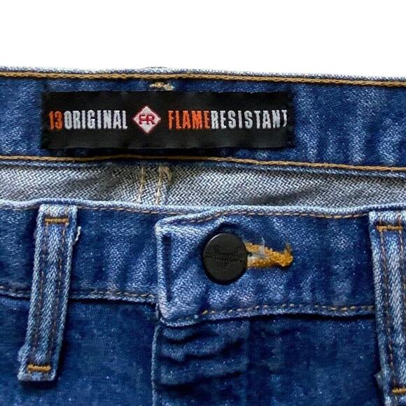 Wrangler Flame Resistant Denim Mens 44X32 Zip Fly Straight Stonewash Blue Jeans - Picture 10 of 12
